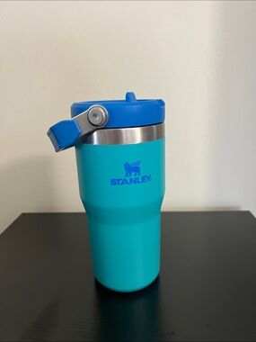 Stanley Teal Travel Tumbler with Blue Lid